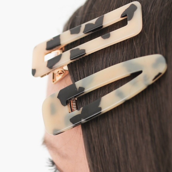 Tortoise Shell Hair Clips | Acrylic Hair Barrettes - Picture 2 of 3